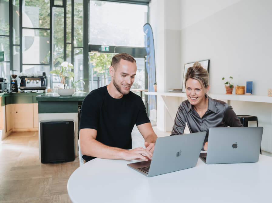 Het LeadBot-team aan het werk
